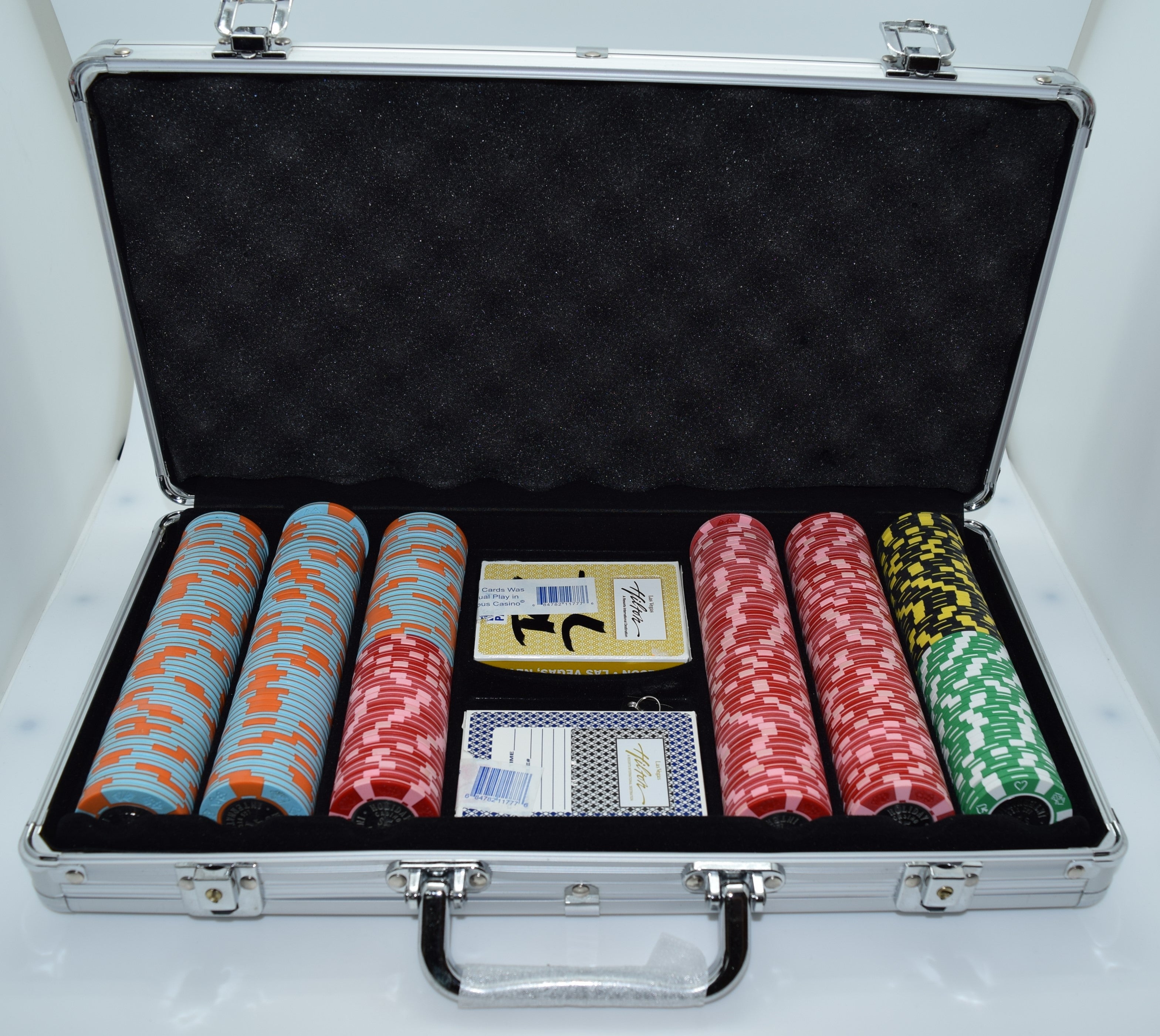 300 Holiday International Casino Las Vegas Nevada chip set