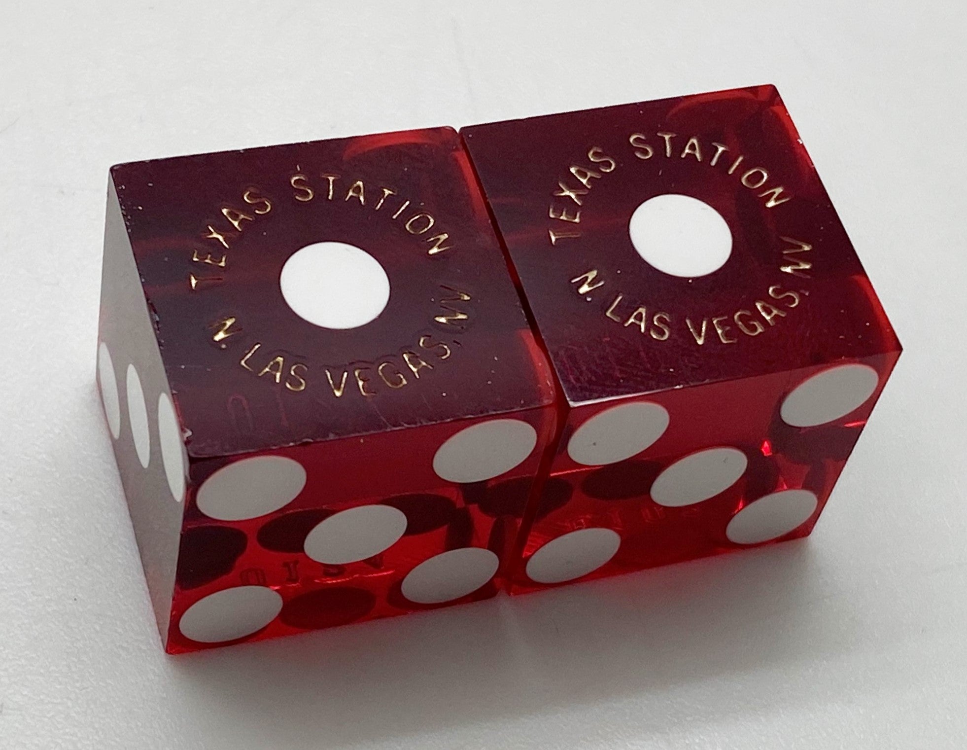 Texas Station Casino Las Vegas Nevada Pair of Red Non-Matching Dice