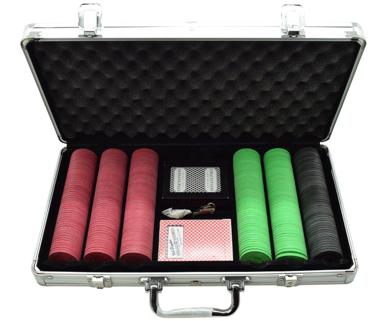 300 Vegas World Casino Las Vegas Nevada Tournament NCV Chip Set W/ Aluminum Case and Cards